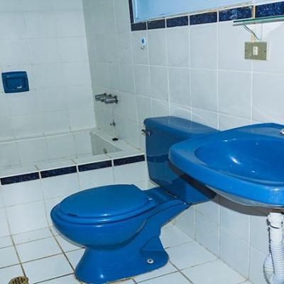 VENTA DE CASA EN LAS ACACIAS - URB. SANTA VICTORIA